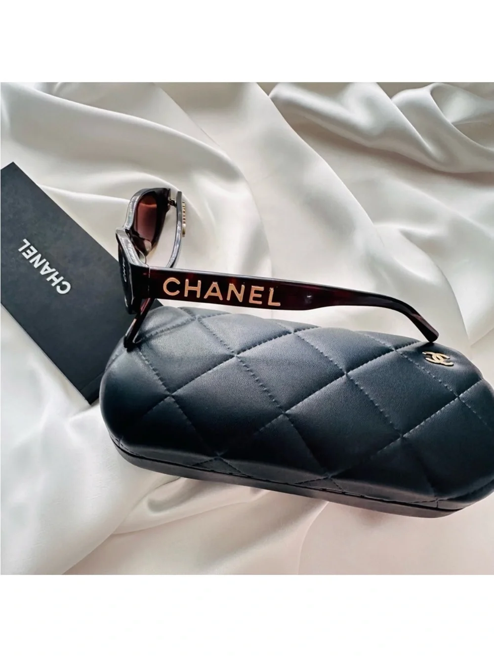 CHANEL LIMITED EDITION A71280 rectangle sunglasses